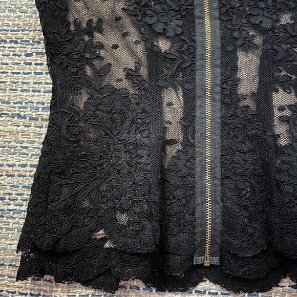 POEM BANGKOK Classic Black Lace Top Blouse with Zipper Closure Size 34 - Picture 10 of 11